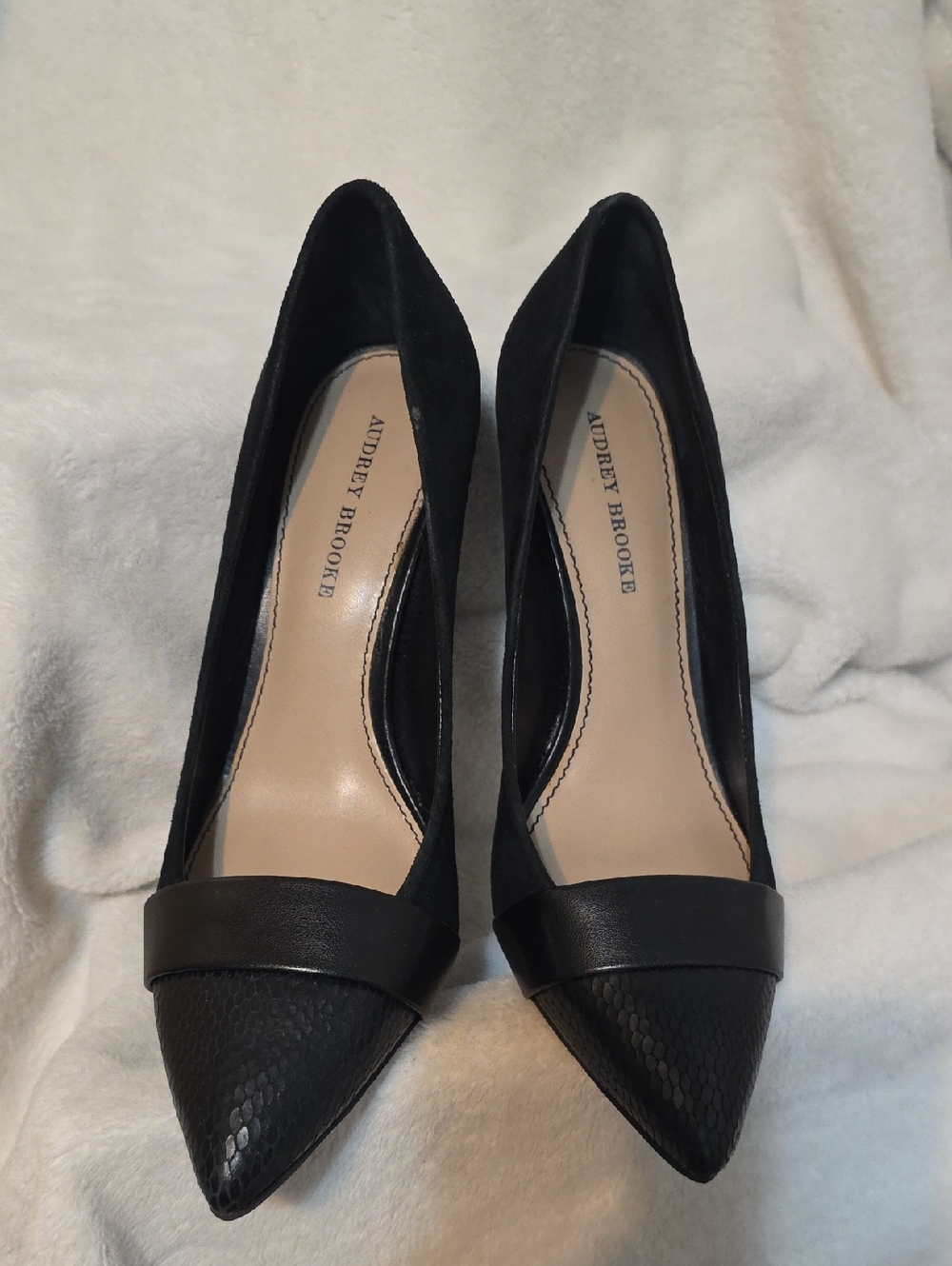 Audrey Brooke Pumps with Textured Toe